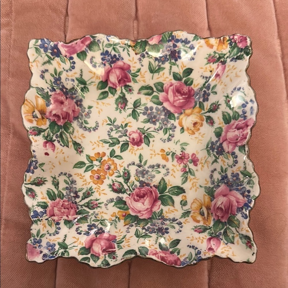 🌸🌸🌸Vintage James Kent Ltd Rose trinket dish square gold trim pink